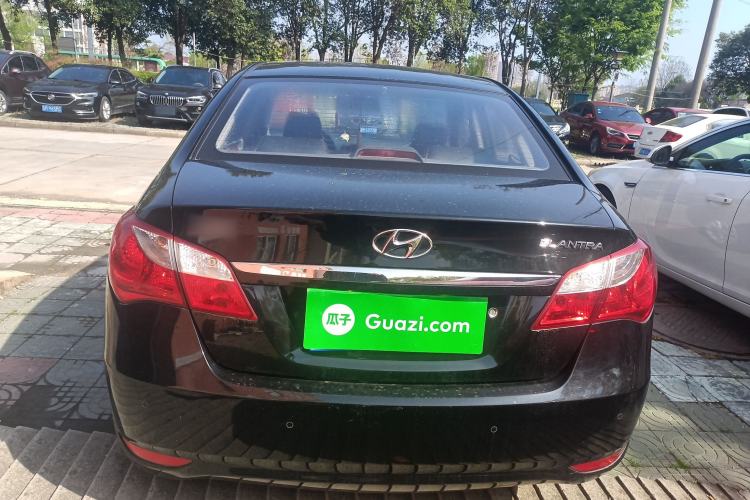 Used Hyundai Celesta 2015 1.6L Automatic Comfort Model Rear