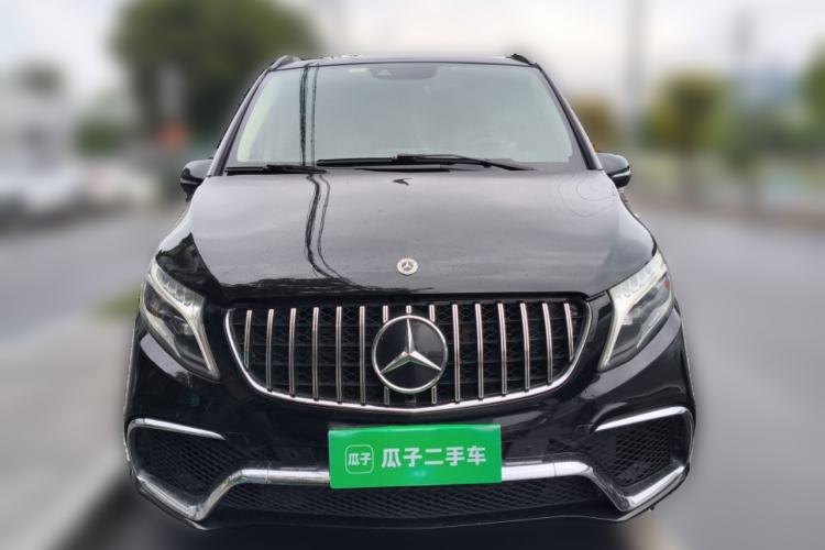 Used Mercedes-Benz V-Class 2020 V 260 Avantgarde Edition Front