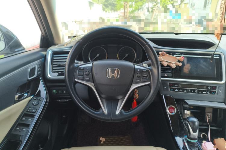 Used Honda Spirior 2015 2.4L Prestige Edition

