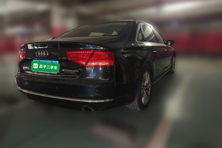 Used Audi A8 2013 A8L 40 hybrid
