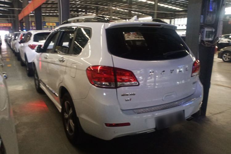 Used Haval H6 2016 Upgraded Model 1.5T Manual Two-Wheel Drive Elite Version
