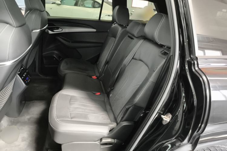 Used Audi Q6 2023 40 TFSI quattro Guanyun Edition Light Riding Package