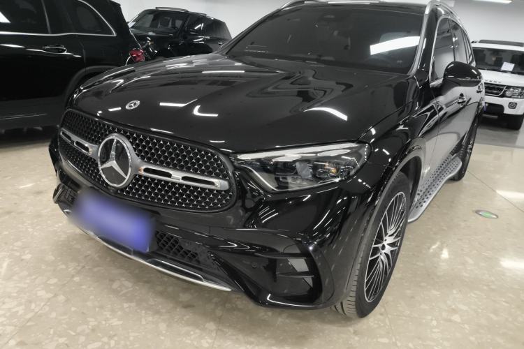 Used Mercedes-Benz GLC 2023 Facelifted GLC 300 L 4MATIC Luxury Version 5 Seats