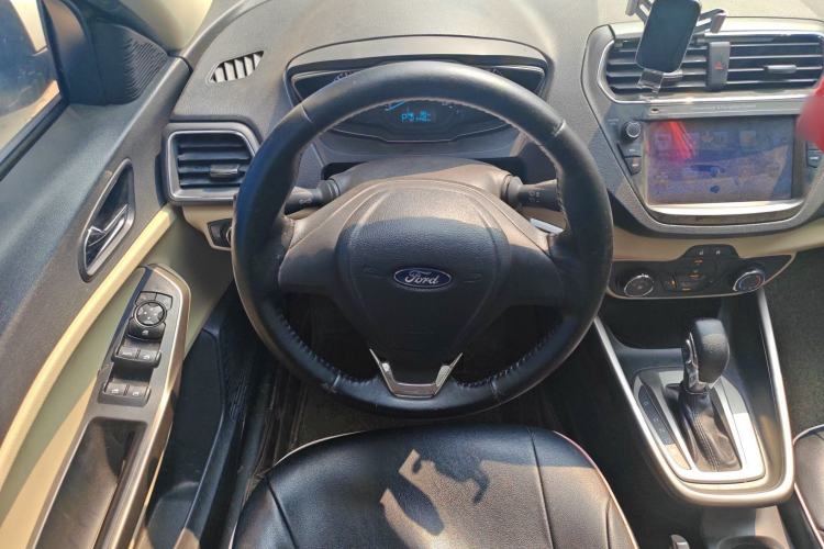 Used Ford Escort 2017 Revised Version 1.5L Automatic Comfort Edition Steering Wheel