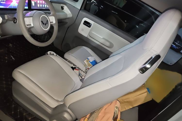 Used Wuling Air ev 2023 - Four Seats - Advanced Edition
