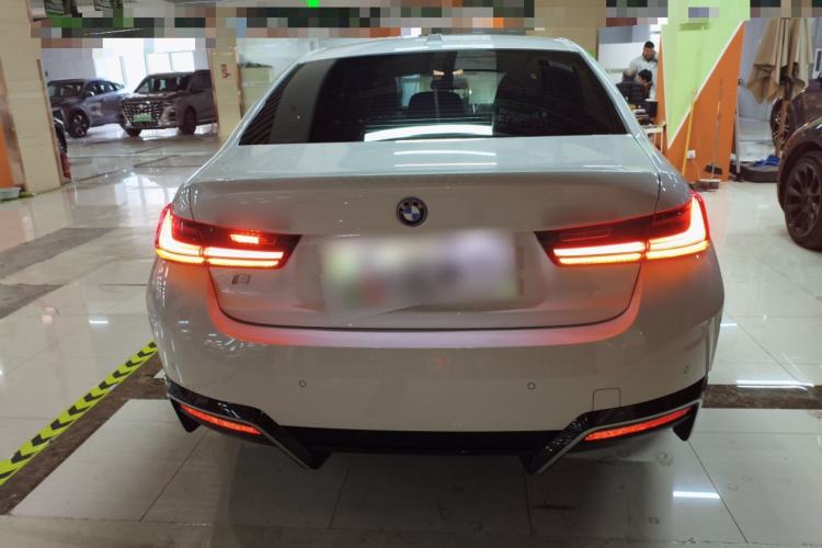 Used BMW i3 2024 eDrive 35 L Rear