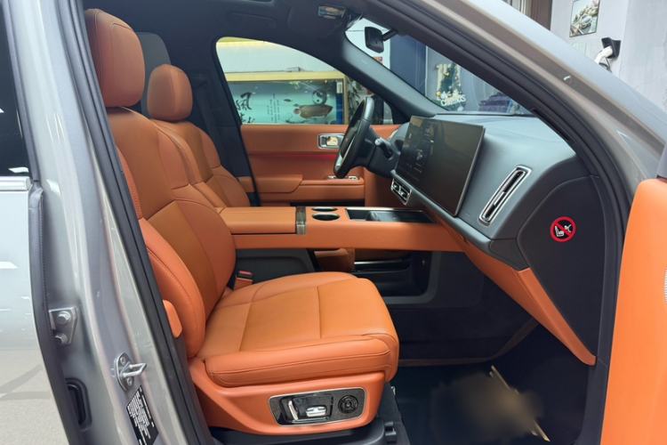 Used Li Auto L9 2022 Max model
