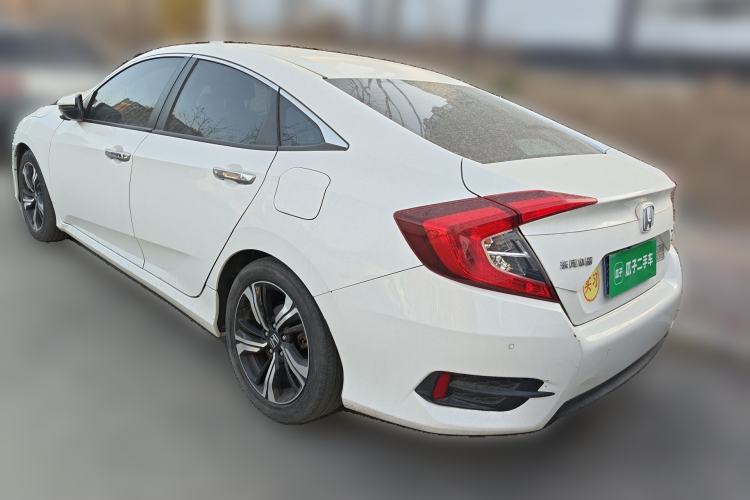 Used Honda Civic 2016 220TURBO CVT Prestige Edition
