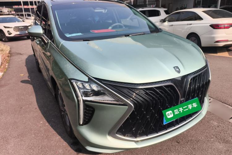 Used FORTHING Yacht 2022 1.5T DCT Chasing-the-Waves Edition
