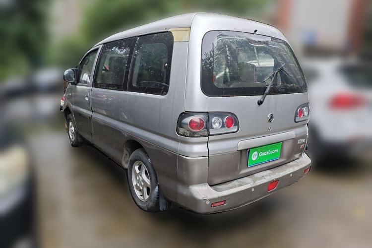 Used FORTHING Lingzhi 2013 M3 1.6L 7-Seater Luxury Model