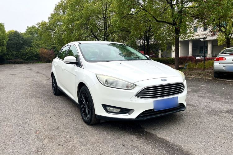 Used Ford Focus 2017 Sedan 1.6L Automatic Fashion Edition Smart Drive Version
