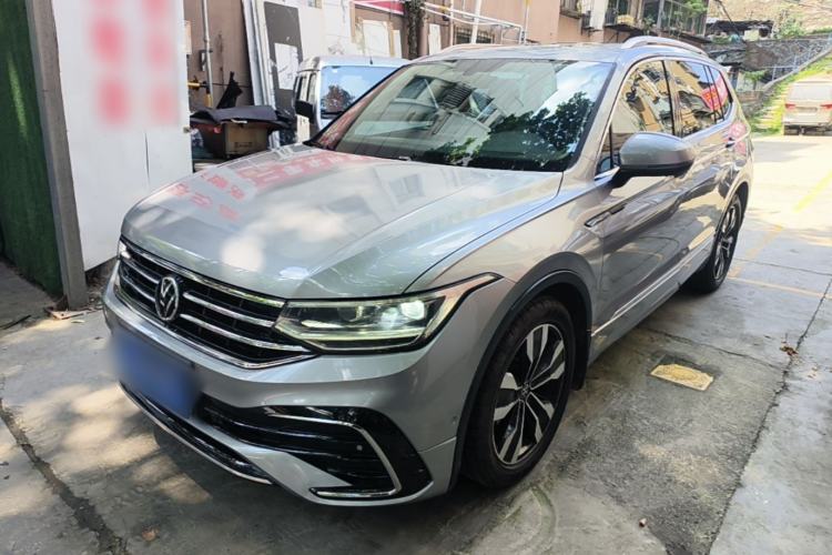 Used Volkswagen Tiguan L 2022 330TSI Automatic Two-Wheel Drive R-Line Enhanced Edition
