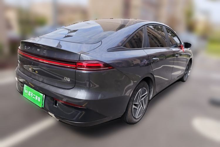 Used Roewe D6 2025 450 km Premium Edition
