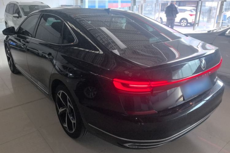 Used Volkswagen Passat 2024 380TSI Starry Luxury Edition