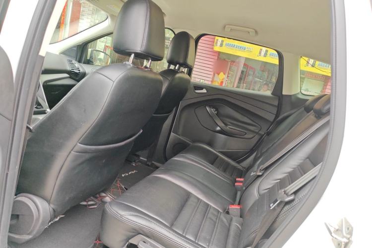 Used Ford Kuga 2015 1.5L GTDi Two-Wheel-Drive Comfort Model
