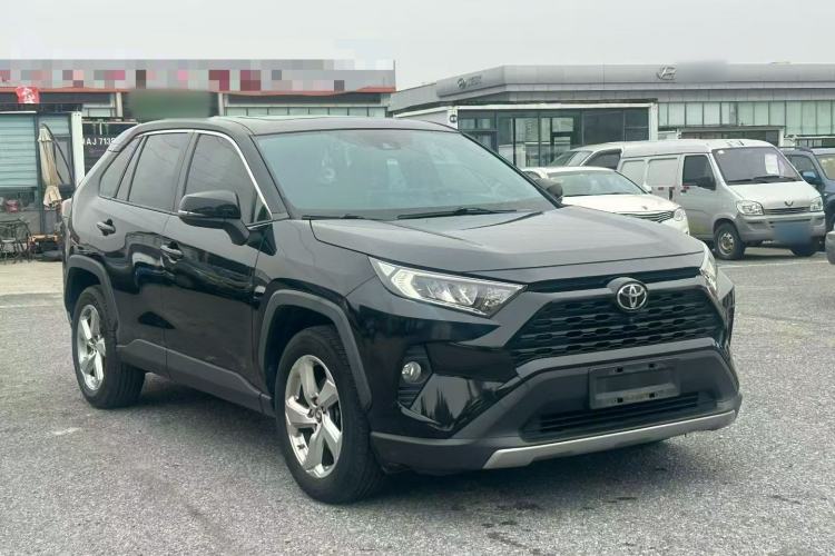 Used Toyota RAV4 2020 2.0L CVT Two-Wheel Drive Fashion Edition
