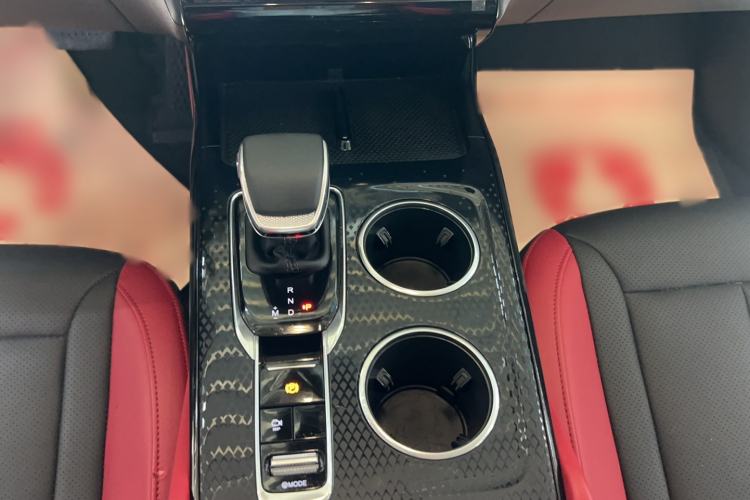 Used Hongqi HS3 2023 1.5T Two-Wheel Drive Shanwei Edition
