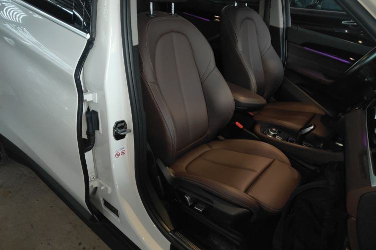 Used BMW X1 2021 Restyled sDrive25Li Leading Edition Right Front Seat