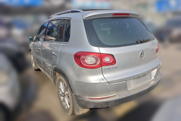 Used Volkswagen Tiguan 2010 1.8 TSI Manual Two-Wheel Drive Urban Edition Rear Left 45 Deg