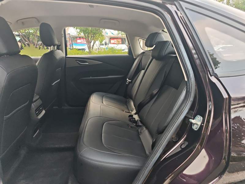 Used Wuling Xingguang 2023 70 Standard Edition — 16