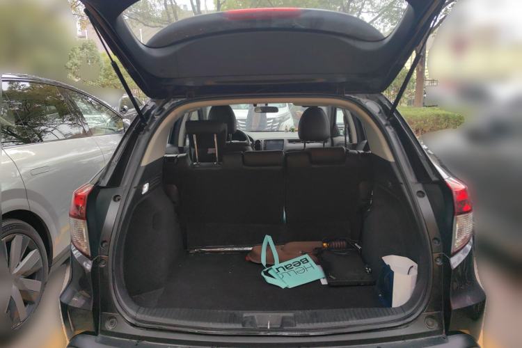 Used Honda Vezel 2020 1.5L CVT Luxury Edition
