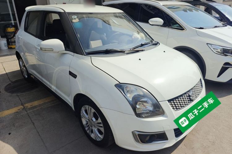 Used Suzuki Swift 2013 1.5L Automatic Standard Edition
