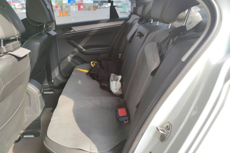 Used Volkswagen Bora 2017 230TSI DSG Comfort Version
