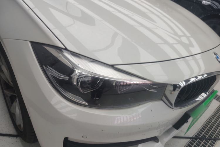 Used BMW 3 Series GT 2018 320i Sport Edition Exterior 6