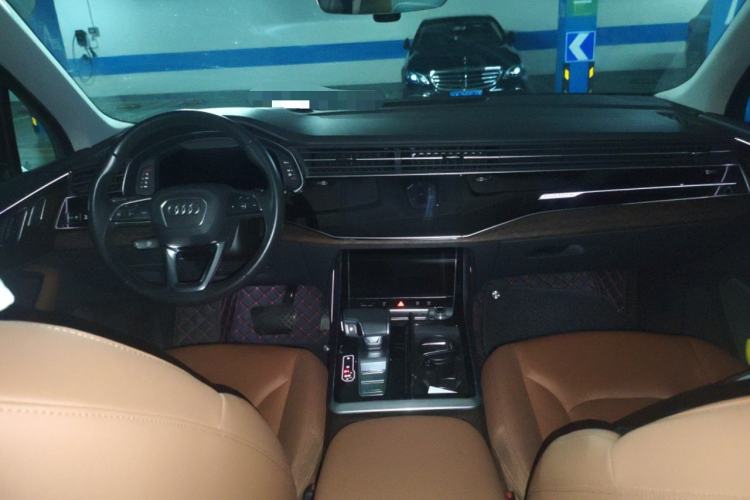 Used Audi Q7 2020 55 TFSI quattro S line sports model
