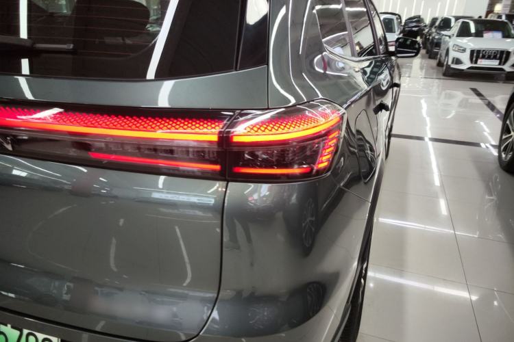 Used Chery Fengyun T8 2025 1.5T 130km Deluxe Version 5 Seats