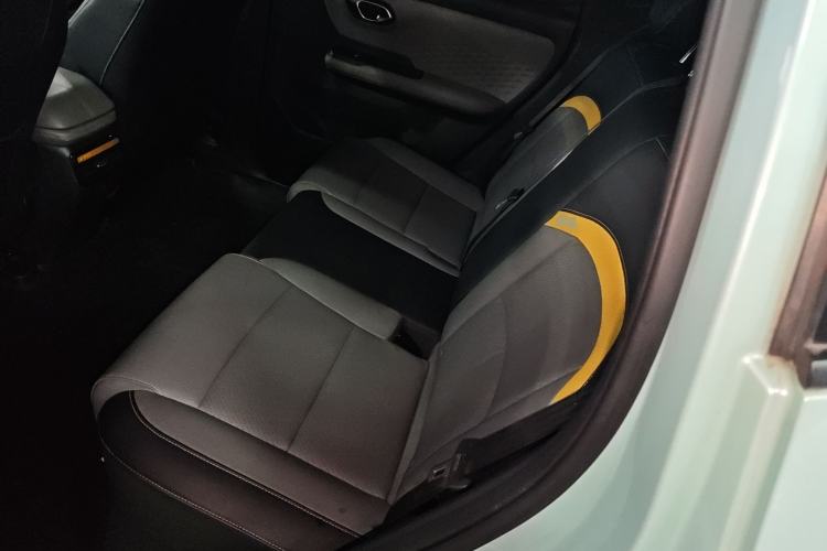 Used AION Y 2022 70 Enjoyment Edition Lithium Iron Phosphate Left Rear Seat