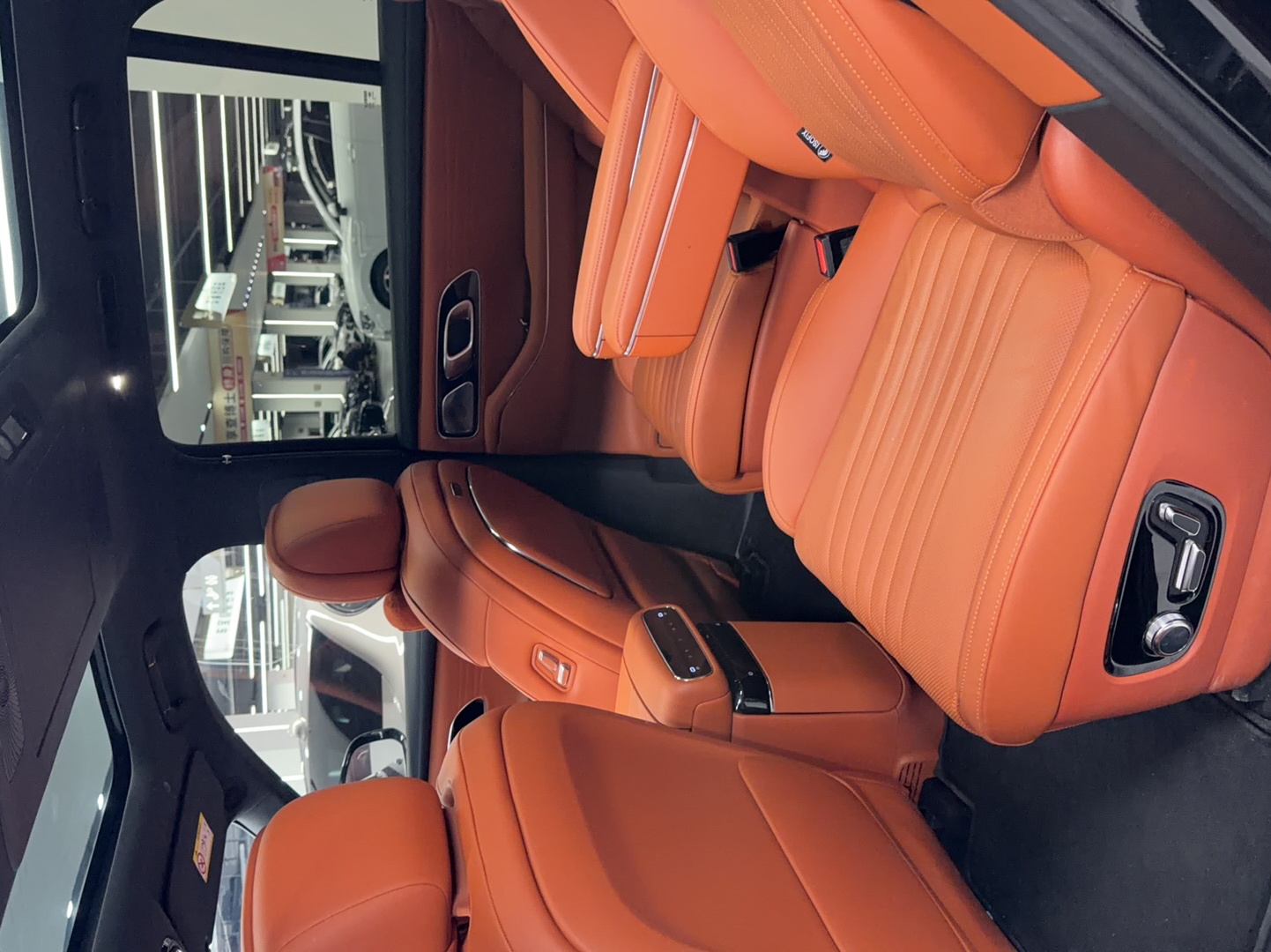 Geely Galaxy M9 2025 Model 210km Four-Wheel-Drive Leading Edition — снимка 10