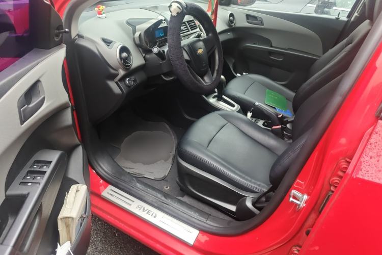 Used Chevrolet Aveo Sonic 2011 Hatchback 1.4L Automatic SL