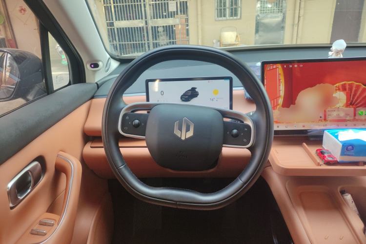 Used Leapmotor C16 2024 Range-Extended 200 Luxury Edition Steering Wheel