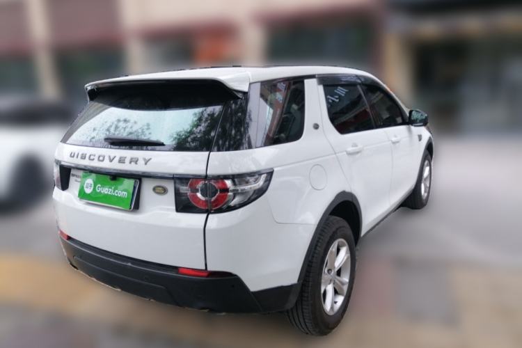 Used Land Rover Discovery Sport 2017 2.0T PURE Rear Right 45 Deg
