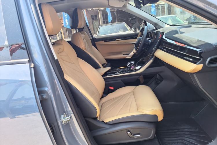 Used Geely Auto FX11 2023 1.5TD DCT Prestige Edition
