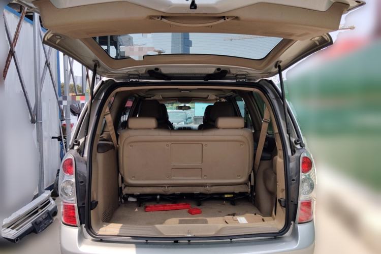 Used Buick GL8 2011 2.4L CT Comfort Edition Trunk