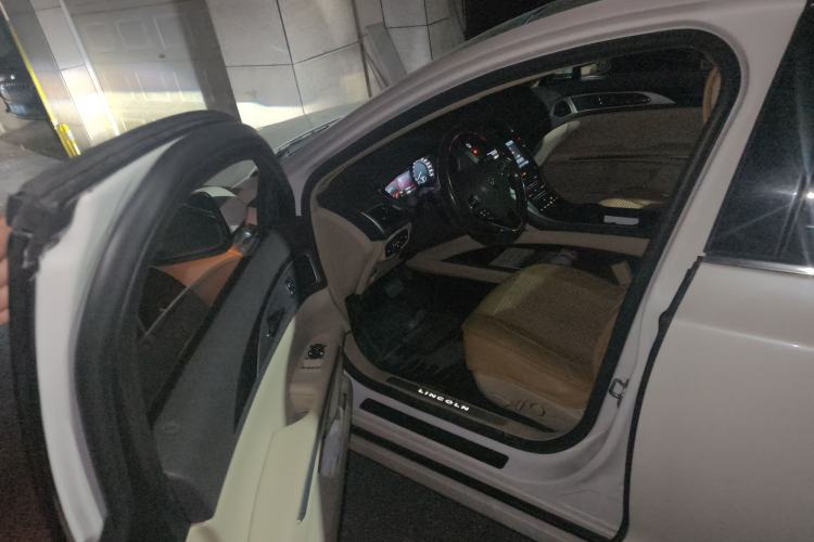 Used Lincoln MKZ 2014 2.0T Luxury Edition
