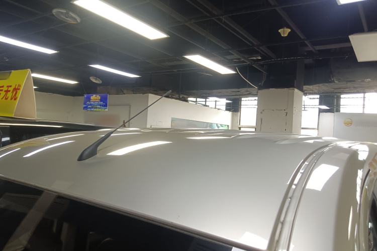 Used Dongfeng Fengon 380 2022 1.5L Standard Edition 7-Seater Passenger Vehicle