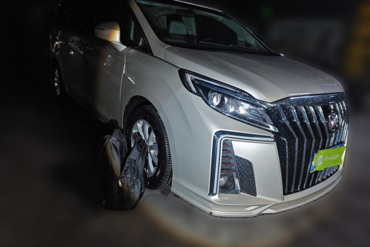 Used Buick GL8 2018 ES 28T Comfort Model China VI Standard