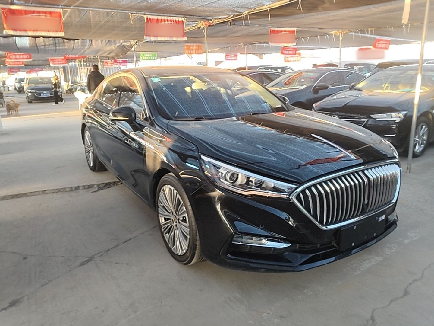 Hongqi H5 2022 Classic Model Facelift 1.8T Automatic Smart Connect Flagship Edition - Chinese Trim Xiang — снимка 3