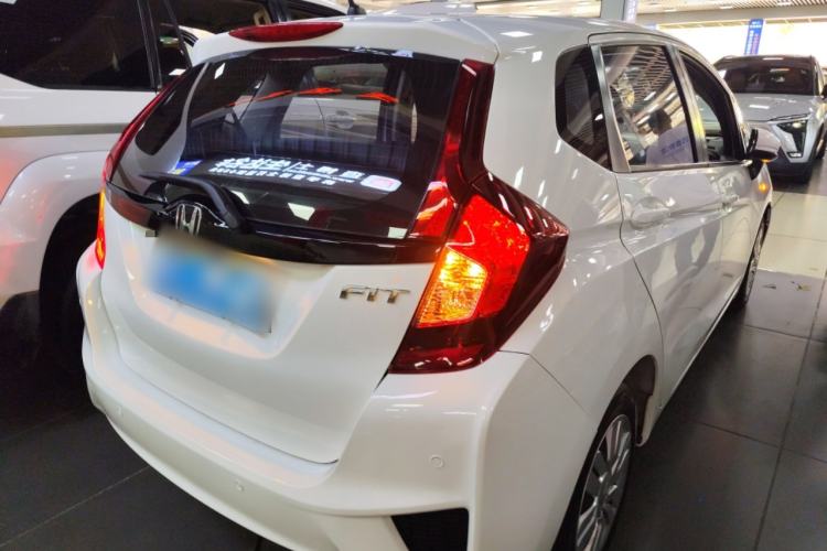 Used Honda Fit 2016 1.5L LX CVT Comfort Model
