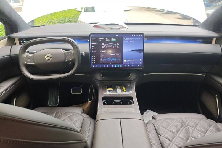 Used Nio ET9 2025 100 kWh
