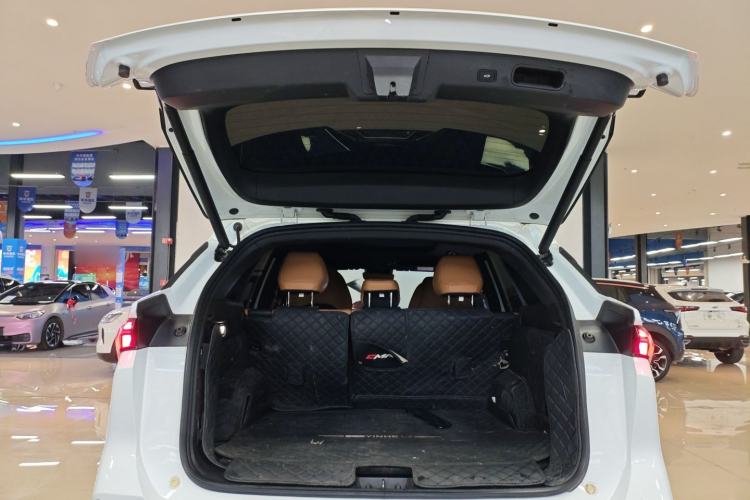 Used Geely Galaxy L7 2023 1.5T 115 km Starship Trunk