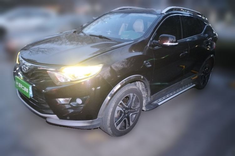 Used Soueast DX7 2015 1.5T Manual Elite Model