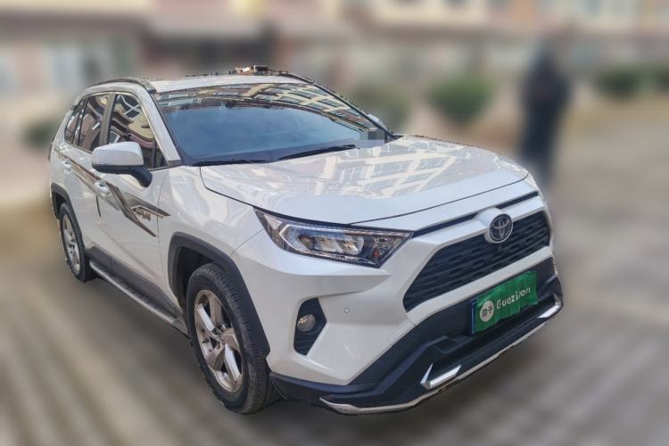 Used Toyota RAV4 2021 2.0L CVT Two-Wheel Drive Fashion PLUS Edition
