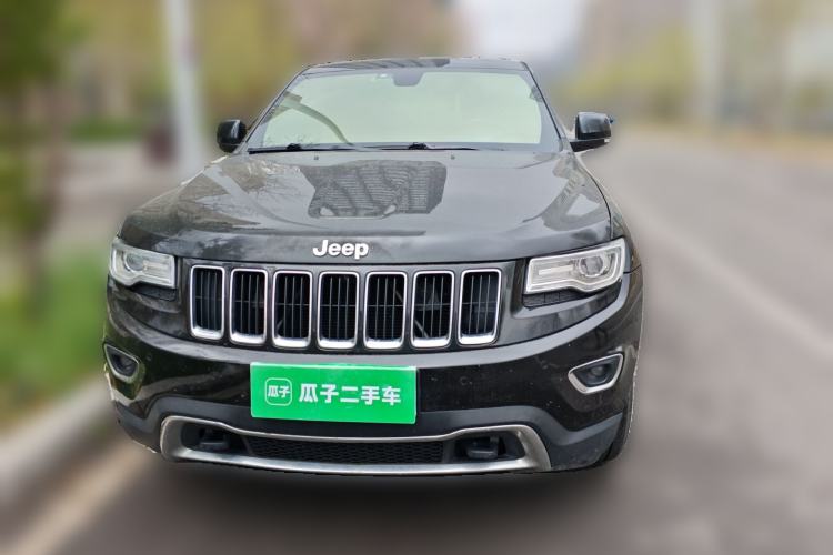 Used Jeep Grand Cherokee 2015 3.0L Comfort Navigation Edition Front