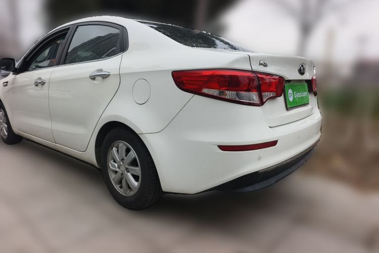 Used Kia K2 2015 Sedan 1.4L Automatic GLS