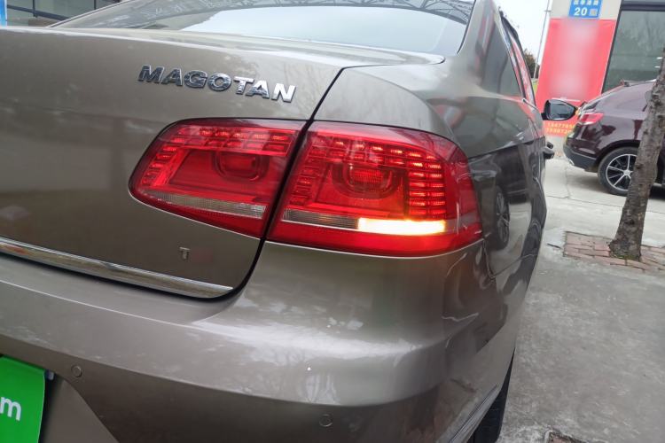 Used Volkswagen Magotan 2016 1.8TSI Smart Enjoyment Leading Model Exterior 3