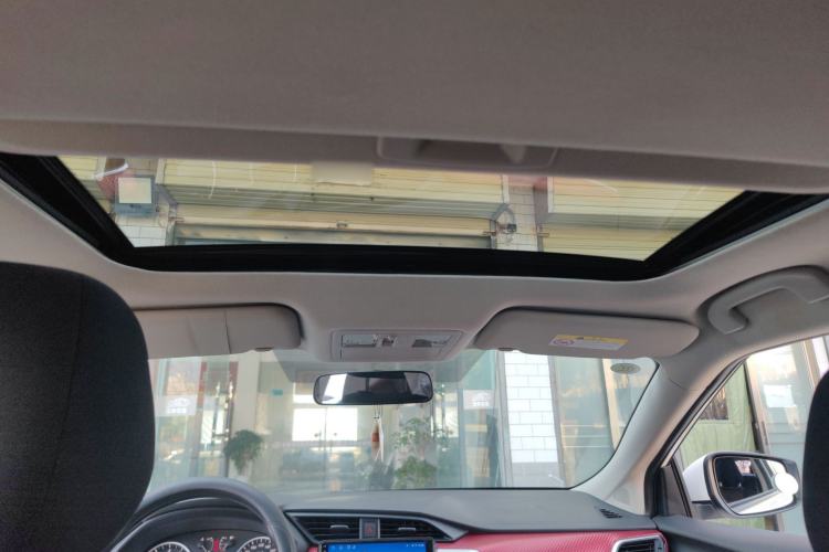 Used Nissan Lannia 2019 1.6L CVT Cool Edition China VI Headliner